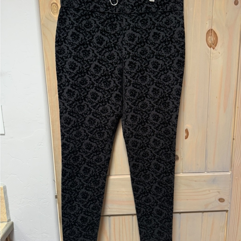 Gray and Black Patterned Leggings
NEVER WORN - Picture 2 of 4